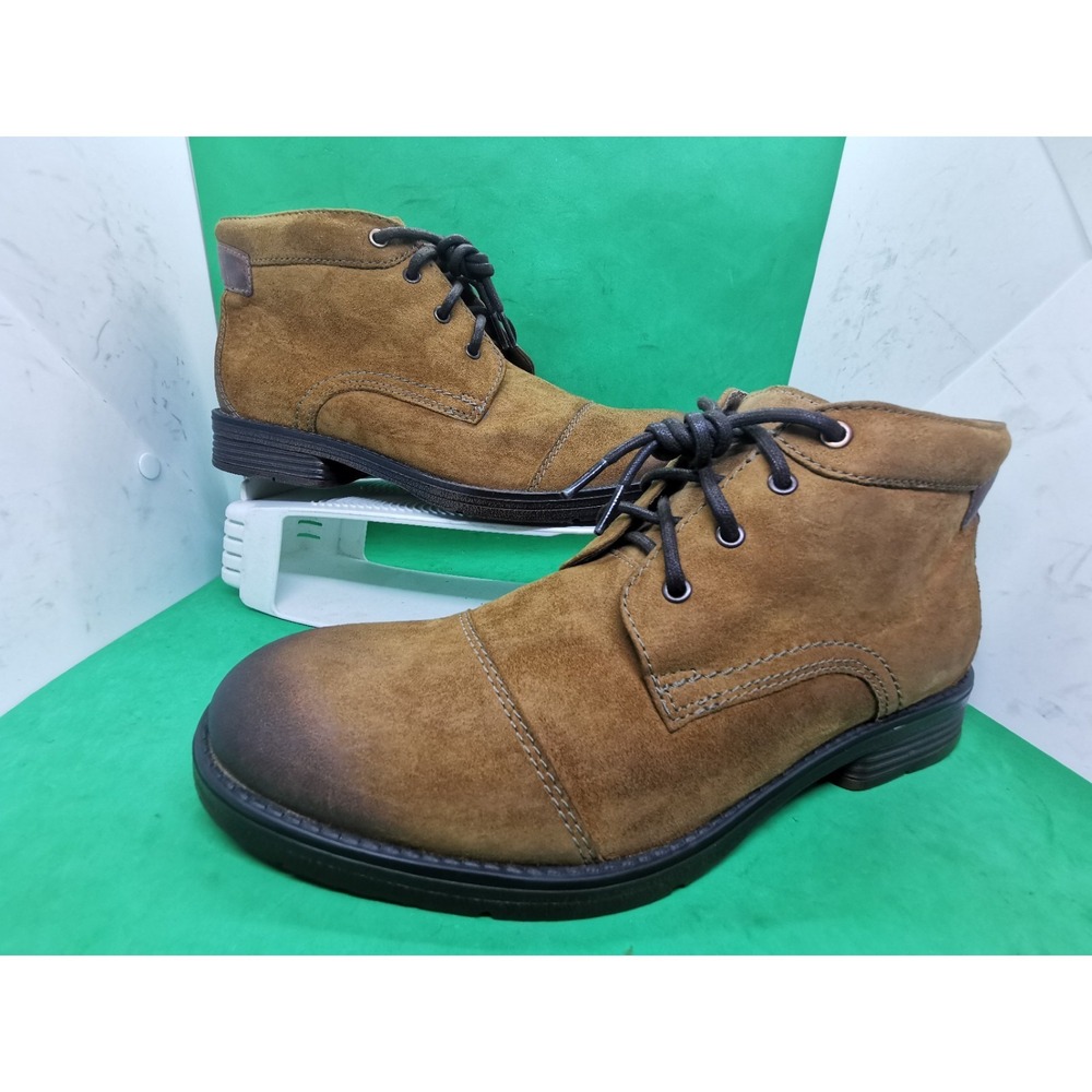 Clarks Men's Devington Cap Lace Up Chukka Boots Tobacco Siz 10 US Nubuck Leather